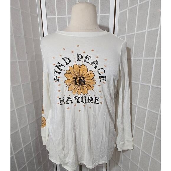 NWT Torrid Peace Super Soft Slub Crew Neck Raglan Tee Shirt Top Size: 0X (12) - Picture 4 of 6
